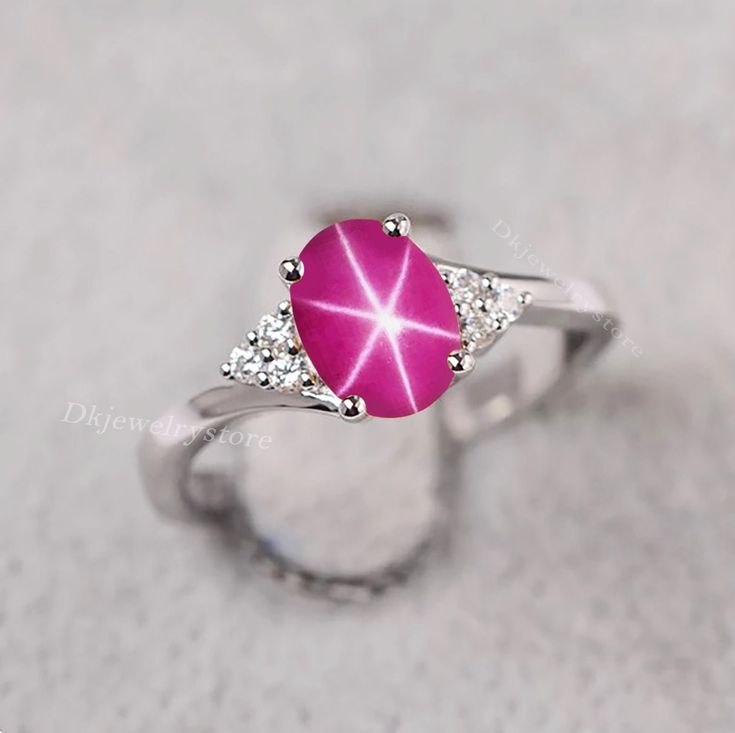 The Pins Star Diamond Ring 8f4bc5527a8d1246371f40738c72aba3